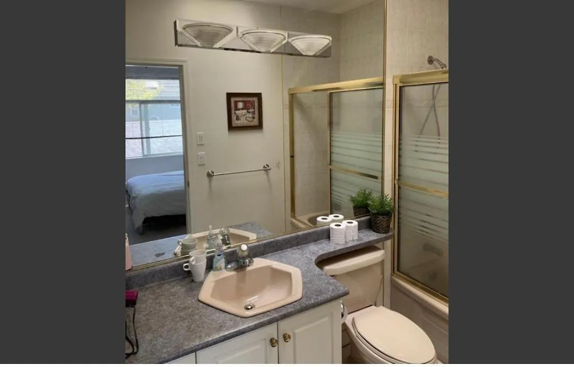 Xin Xin House Bed and Breakfast Ρίτσμοντ